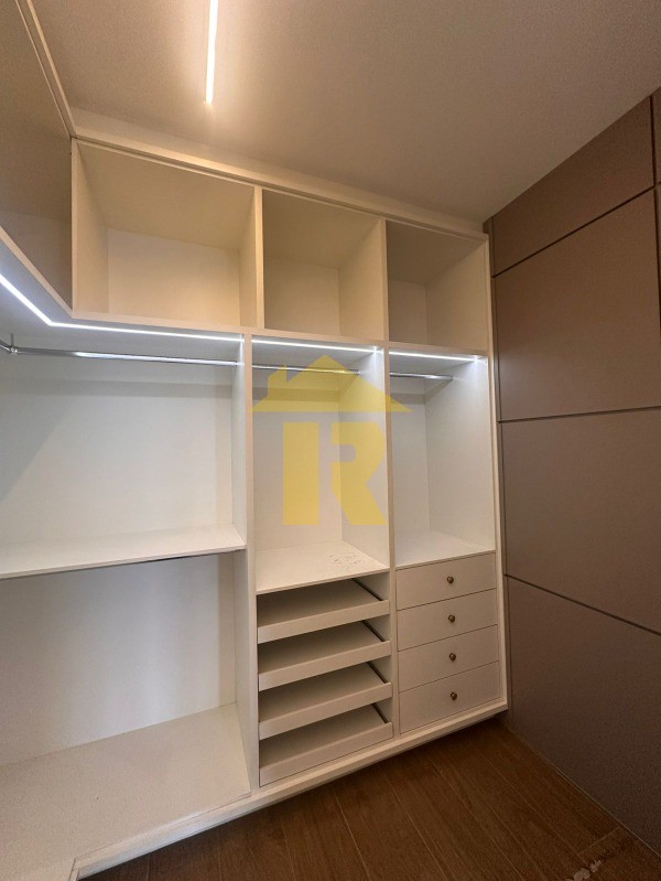 Casa de Condomínio com 3 quartos à venda, 250m² — foto 38 de 41