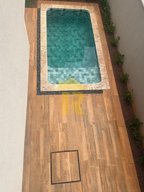 Casa de Condomínio com 3 quartos à venda, 250m² — foto 20 de 41