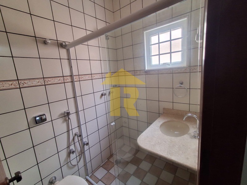 Casa com 4 quartos à venda, 340m² — foto 49 de 49