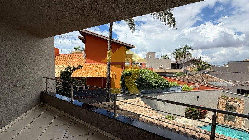 Casa de Condomínio com 3 quartos à venda, 300m² — foto 15 de 44