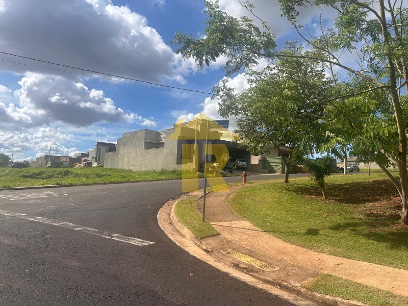 Terreno / Lote / Condomínio  à venda, 300m² — foto 5 de 27