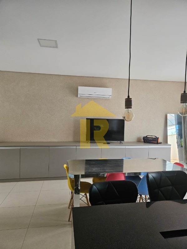 Casa de Condomínio com 3 quartos à venda, 167m² — foto 11 de 25