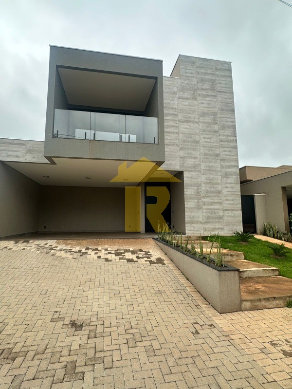 Casa de Condomínio com 3 quartos à venda, 250m² — foto 3 de 41