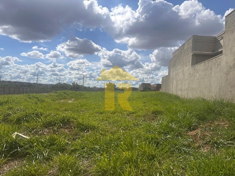 Terreno / Lote / Condomínio  à venda, 300m² — foto 8 de 27