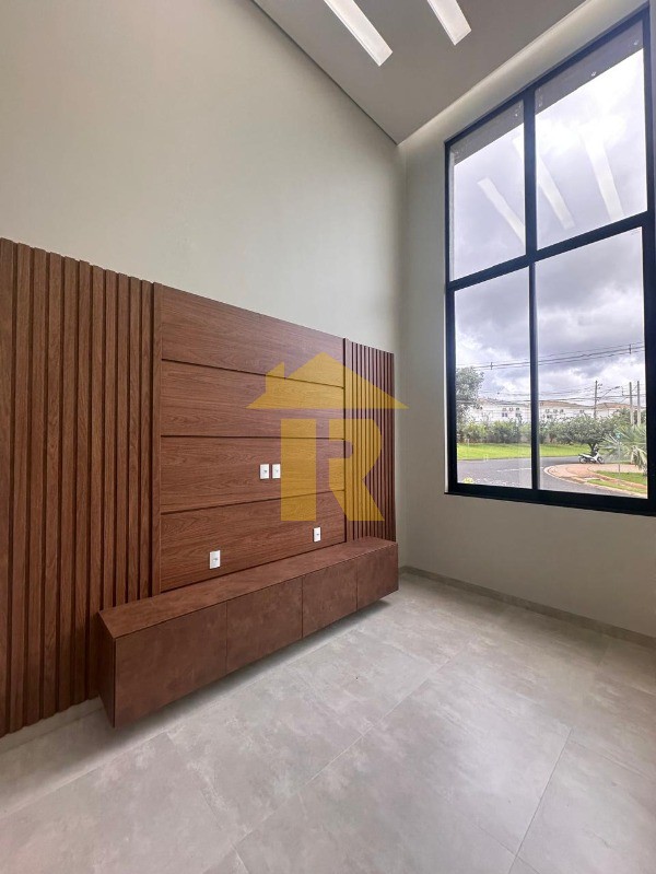 Casa de Condomínio com 3 quartos à venda, 240m² — foto 6 de 39