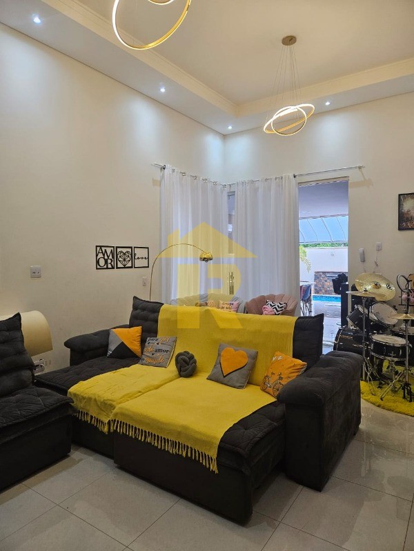 Casa de Condomínio com 3 quartos à venda, 167m² — foto 1 de 25
