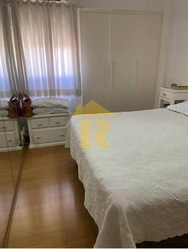 Apartamento com 3 quartos à venda, 175m² — foto 25 de 34