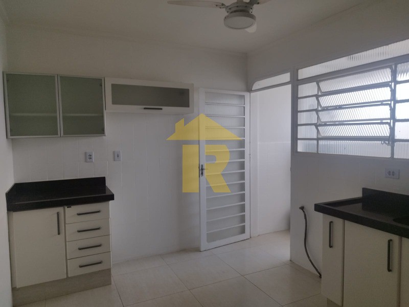 Apartamento com 2 quartos à venda, 75m² — foto 9 de 31