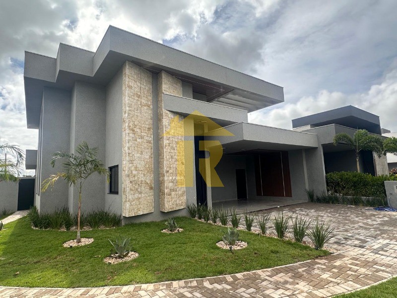 Casa de Condomínio com 3 quartos à venda, 240m² — foto 1 de 39