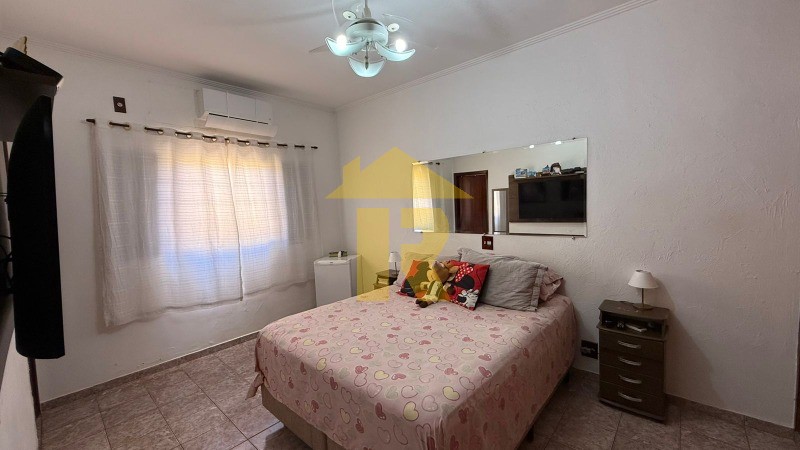 Casa com 3 quartos à venda, 172m² — foto 37 de 38