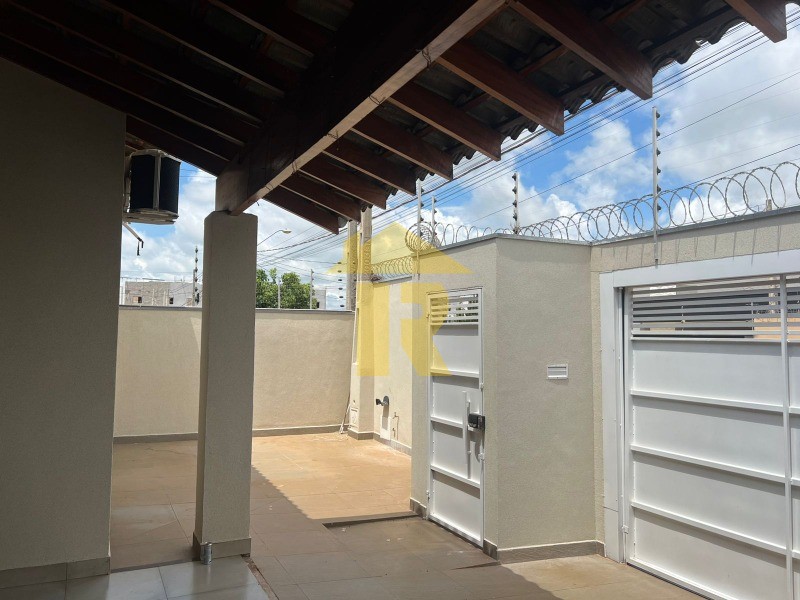 Casa com 2 quartos à venda, 100m² — foto 4 de 21