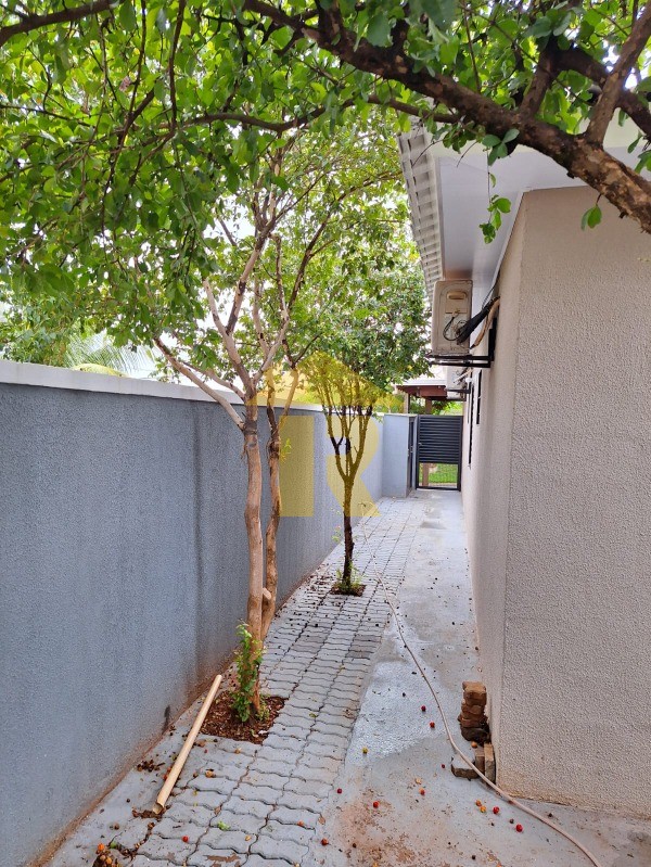 Casa de Condomínio com 3 quartos à venda, 140m² — foto 12 de 24