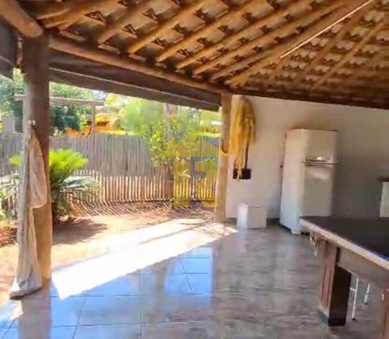 Casa de Condomínio com 4 quartos à venda, 251m² — foto 12 de 25