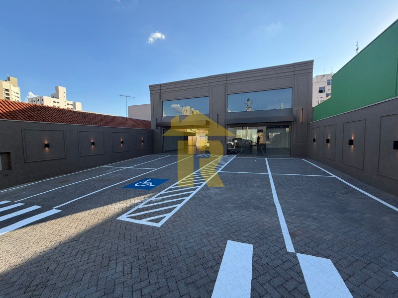 Conjunto Comercial / Sala  à venda, 435m² — foto 2 de 25