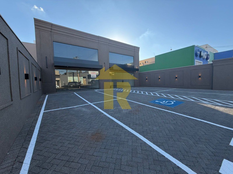 Conjunto Comercial / Sala  à venda, 435m² — foto 9 de 25