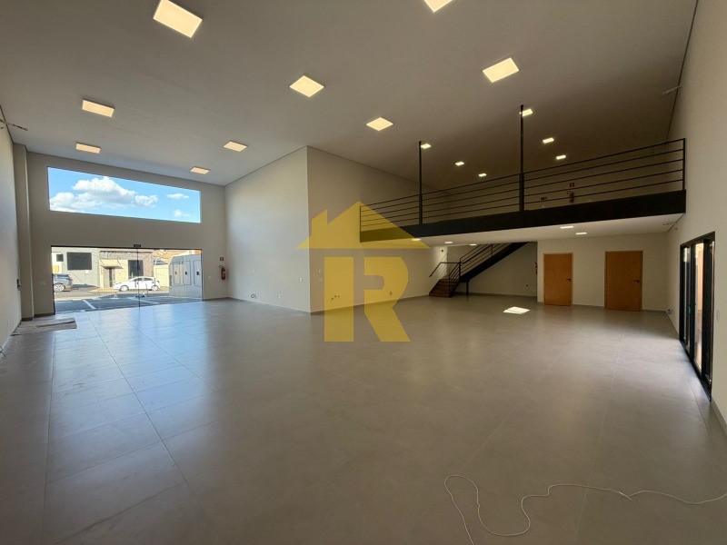 Conjunto Comercial / Sala  à venda, 435m² — foto 10 de 25