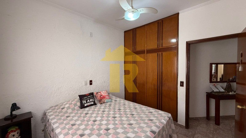 Casa com 3 quartos à venda, 172m² — foto 32 de 38