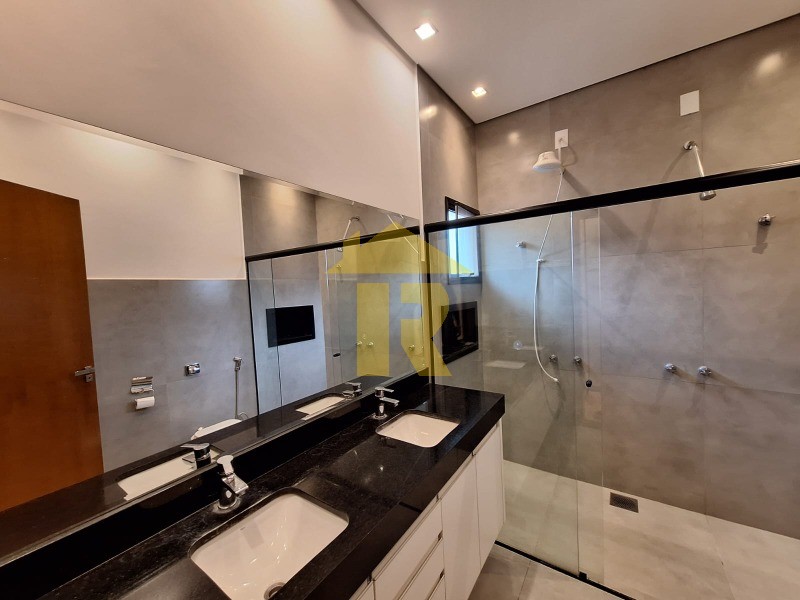 Casa de Condomínio com 3 quartos à venda — foto 23 de 25
