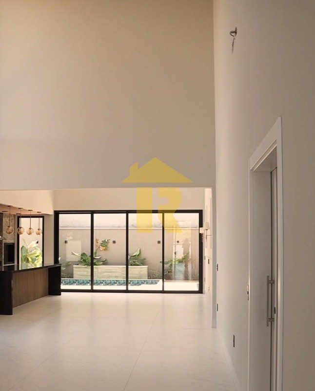Casa de Condomínio com 3 quartos à venda, 220m² — foto 12 de 20