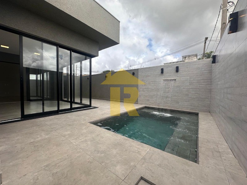 Casa de Condomínio com 3 quartos à venda, 240m² — foto 21 de 39