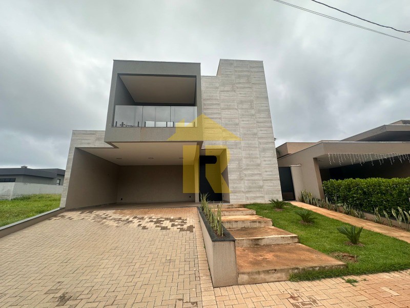 Casa de Condomínio com 3 quartos à venda, 250m² — foto 2 de 41