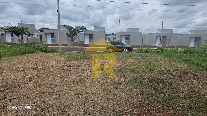 Terreno / Lote / Condomínio  à venda, 200m² — foto 1 de 12