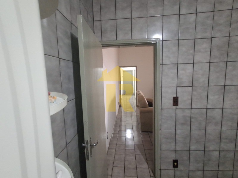 Casa com 2 quartos à venda, 187m² — foto 22 de 40