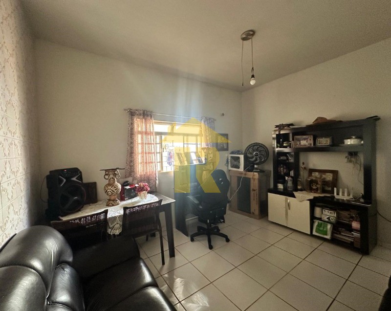 Casa com 4 quartos à venda, 156m² — foto 10 de 30