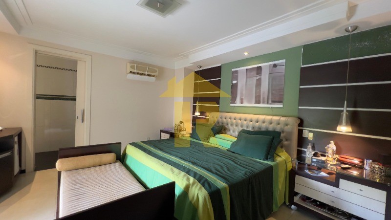 Casa de Condomínio com 5 quartos à venda, 515m² — foto 28 de 44