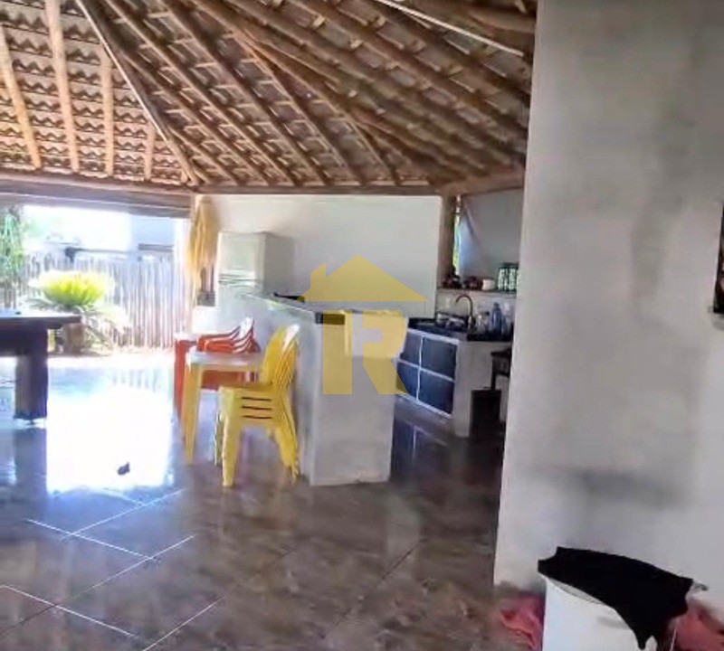 Casa de Condomínio com 4 quartos à venda, 251m² — foto 10 de 25