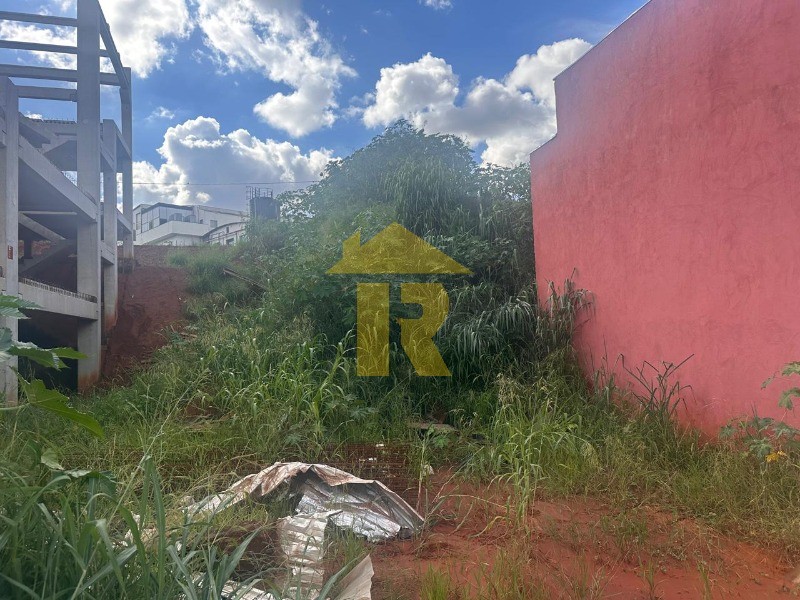 Terreno / Lote / Condomínio  à venda, 518m² — foto 2 de 14