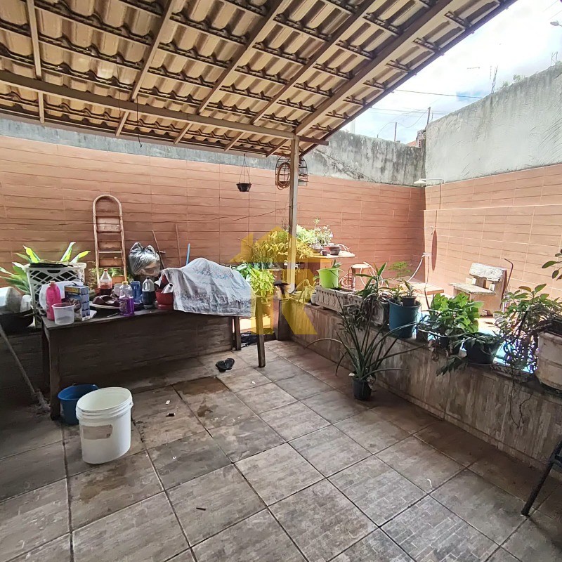 Casa com 1 quarto à venda, 60m² — foto 16 de 20