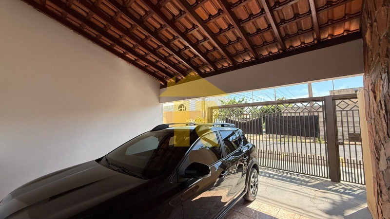 Casa com 3 quartos à venda, 172m² — foto 9 de 38