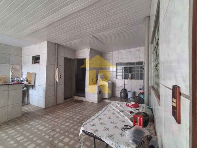 Casa com 2 quartos à venda, 187m² — foto 12 de 40