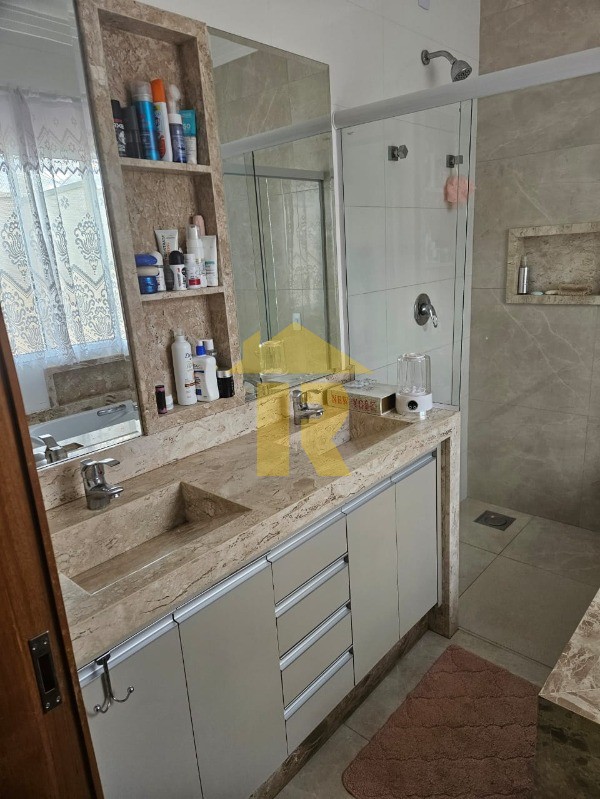 Casa de Condomínio com 3 quartos à venda, 167m² — foto 23 de 25