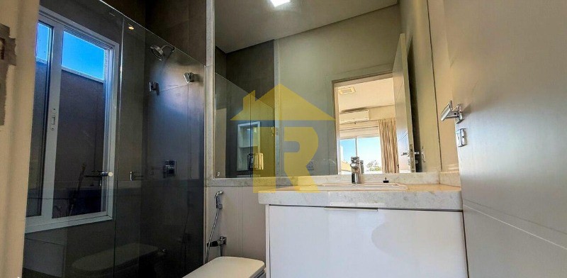 Casa de Condomínio com 4 quartos para aluguel, 318m² — foto 11 de 22