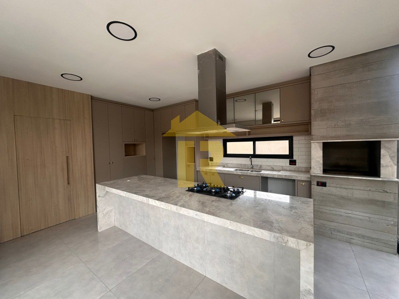 Casa de Condomínio com 3 quartos à venda, 250m² — foto 8 de 41