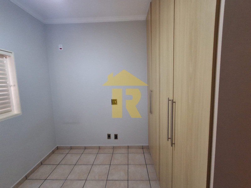 Casa com 4 quartos à venda, 340m² — foto 43 de 49