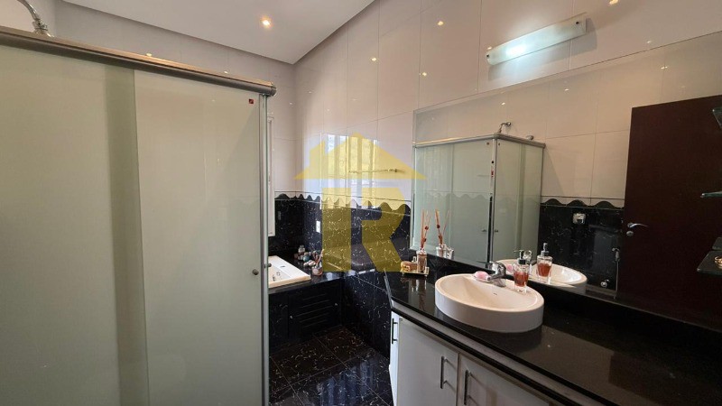 Casa de Condomínio com 3 quartos à venda, 300m² — foto 19 de 44