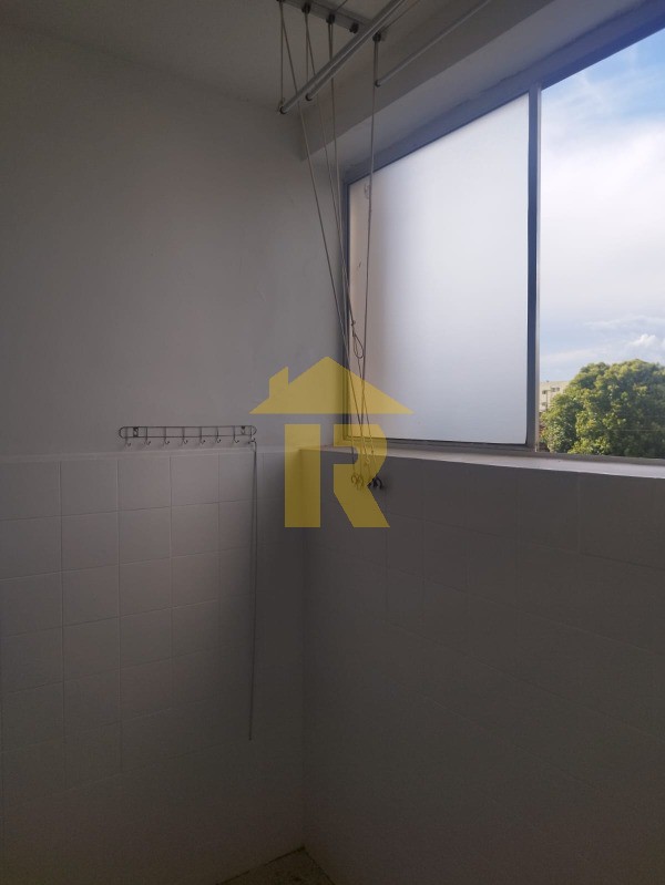 Apartamento com 2 quartos à venda, 75m² — foto 18 de 31