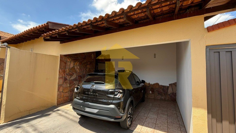 Casa com 3 quartos à venda, 172m² — foto 7 de 38