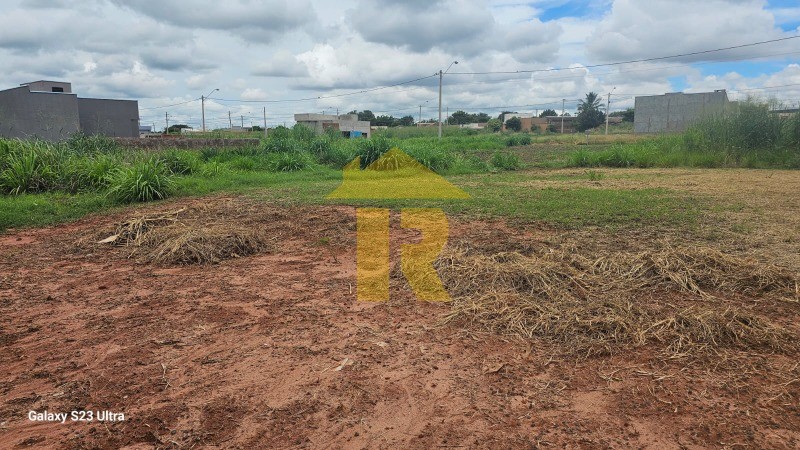 Terreno / Lote / Condomínio  à venda, 200m² — foto 9 de 12
