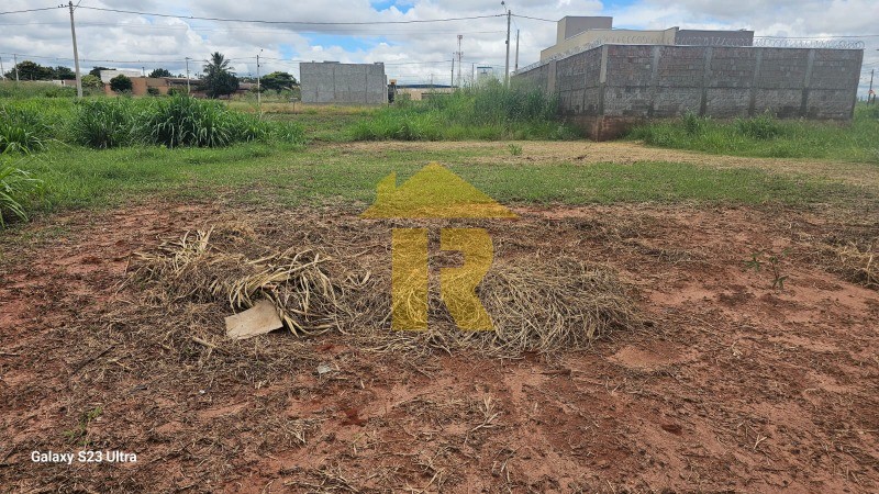 Terreno / Lote / Condomínio  à venda, 200m² — foto 3 de 12