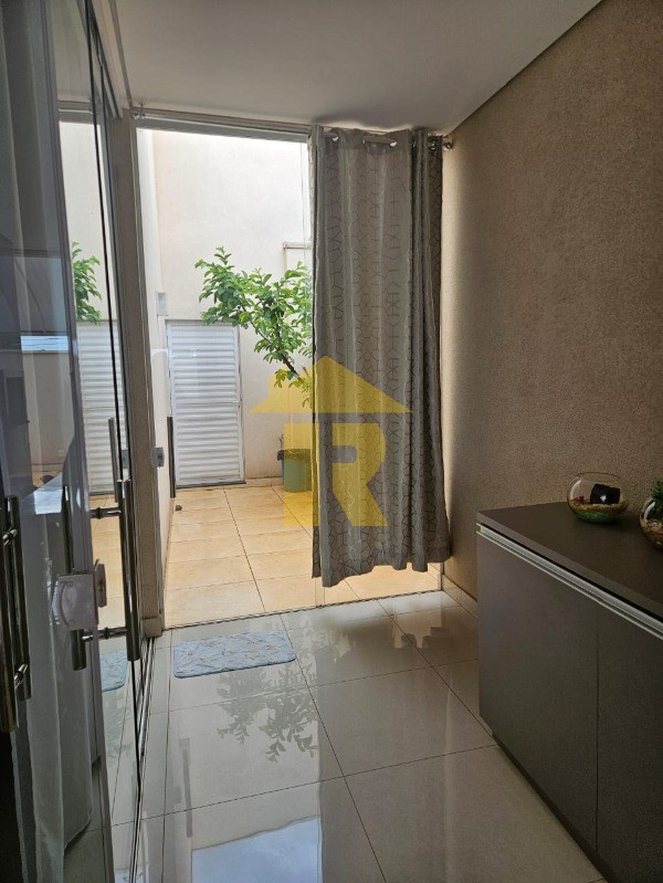 Casa de Condomínio com 3 quartos à venda, 167m² — foto 12 de 25