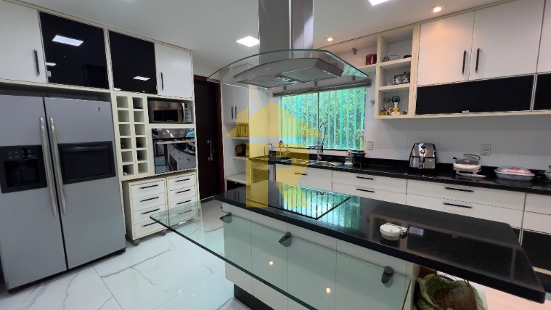 Casa de Condomínio com 5 quartos à venda, 515m² — foto 22 de 44