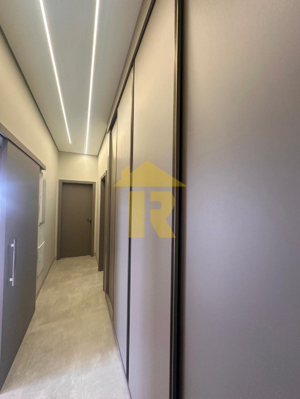 Casa de Condomínio com 3 quartos à venda, 240m² — foto 25 de 39