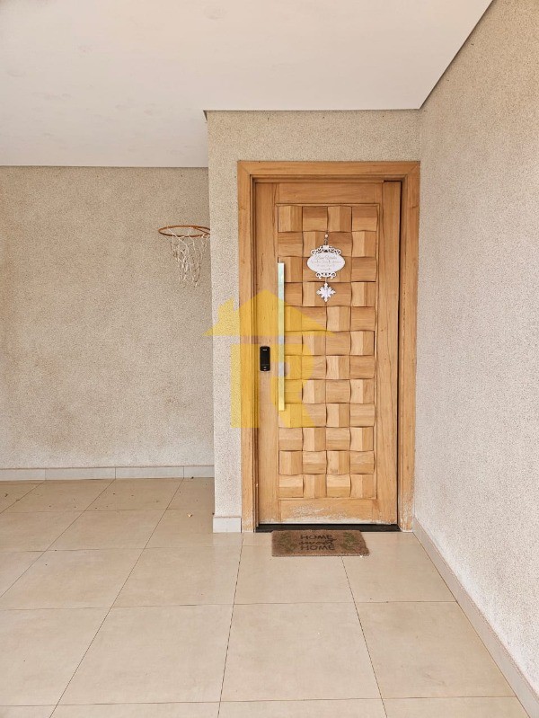Casa de Condomínio com 3 quartos à venda, 167m² — foto 3 de 25
