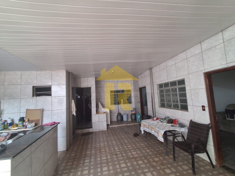 Casa com 2 quartos à venda, 187m² — foto 11 de 40