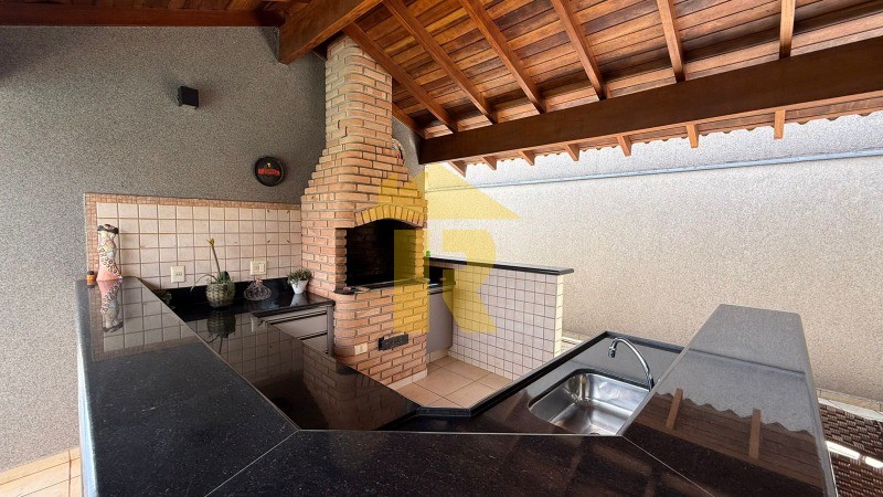 Casa de Condomínio com 3 quartos à venda, 300m² — foto 32 de 44