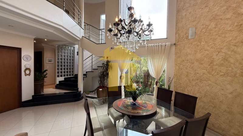 Casa de Condomínio com 3 quartos à venda, 300m² — foto 6 de 44